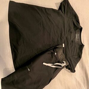 Women’s Figs scrubs
